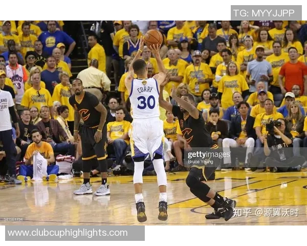 2015年NBA总决赛骑士与勇士的精彩对决比分回顾与分析 2015年NBA总决赛骑士与勇士的精彩对决比分回顾与分析