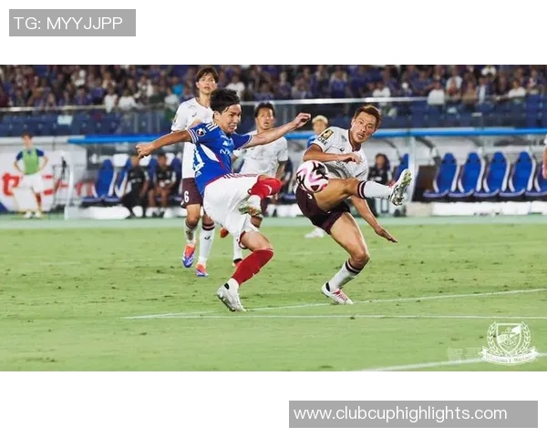 大阪樱花与横滨水手的激烈对决谁将赢得这场足球盛宴